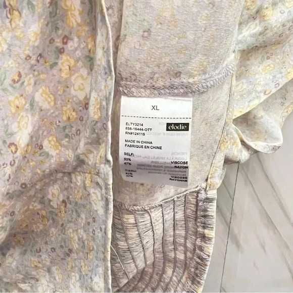 Elodie Floral Off Shoulder Top Size XL Cropped Back Smocked Blouse - Picture 5 of 8